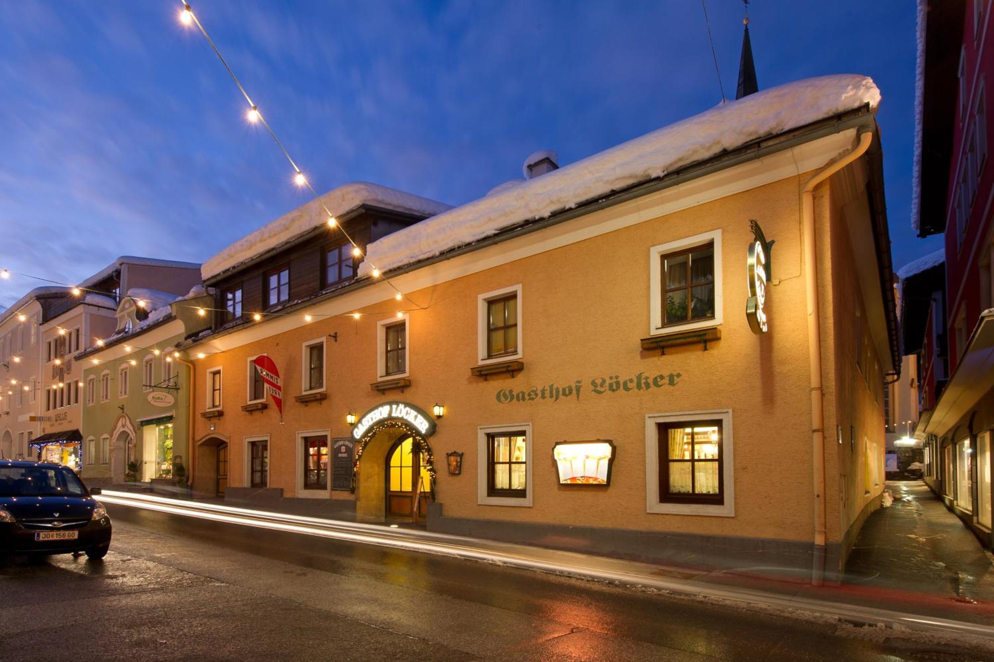 Gasthof - Restaurant Loecker Radstadt Exterior foto